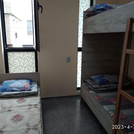 Tastaq Hostel Almaty Exterior photo